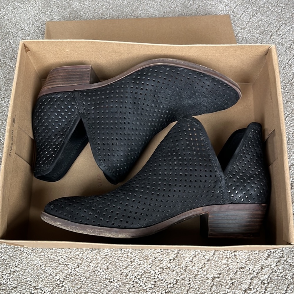 Lucky Brand Brooklin Bootie EUC